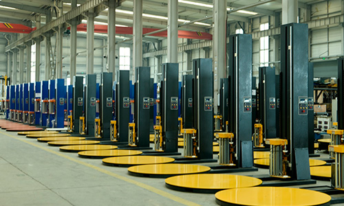 Does manual packaging take 15 minutes per pallet? Pallet wrapping machine increases packaging efficiency to 40 pallets per hour