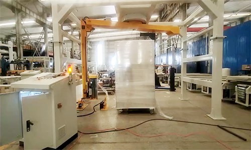 Is it difficult to pack high-stack heavy goods? The rocker-type film wrapping machine makes wrapping packaging more stable and faster