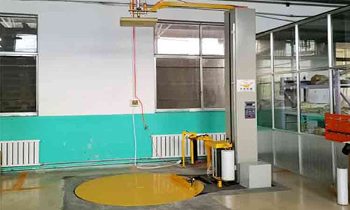 The cargo stack is light and the stack is high, and the packaging always shakes? Pneumatic pressure top wrapping machine makes the wrapping process more stable and accurate