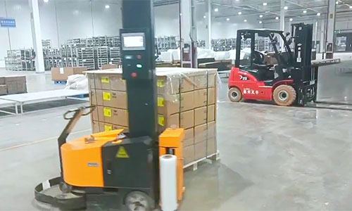 Is cargo packaging restricted? Experience the new wrapping experience of "autonomous movement and walking around cargo" with self-propelled wrapping machines