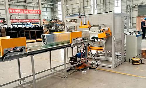 Horizontal Wrapping Machine for Continuous Packaging of Long Products